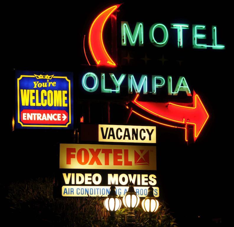 Olympia Motel Queanbeyan Extérieur photo